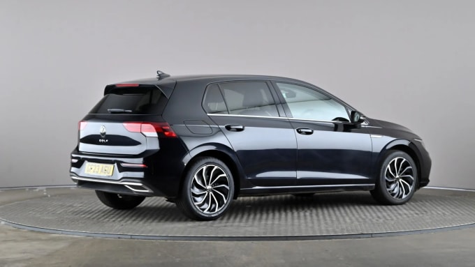 2023 Volkswagen Golf