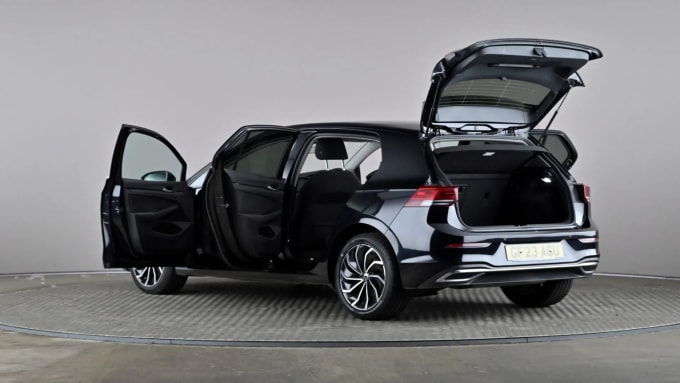 2023 Volkswagen Golf
