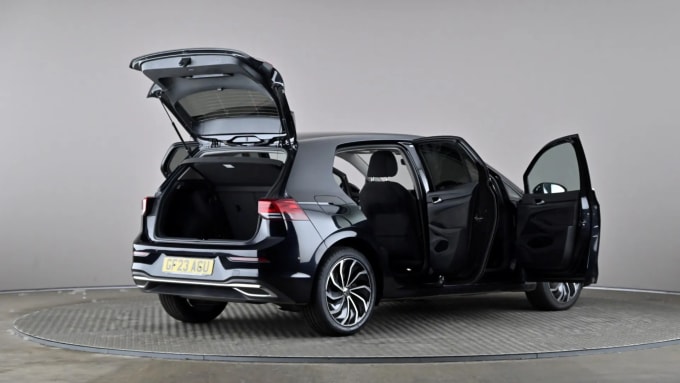 2023 Volkswagen Golf