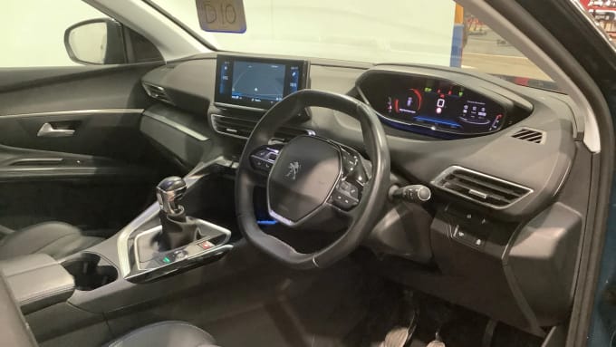 2022 Peugeot 3008