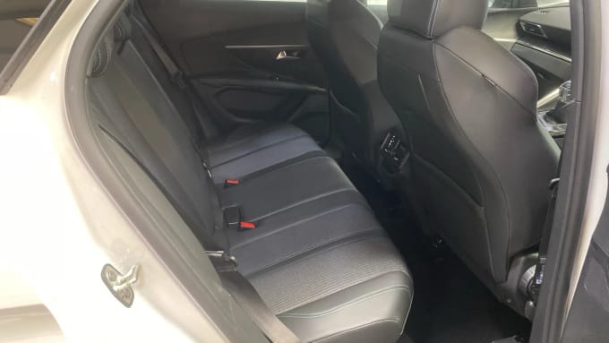 2021 Peugeot 3008