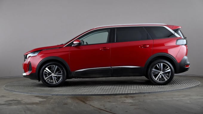 2021 Peugeot 5008