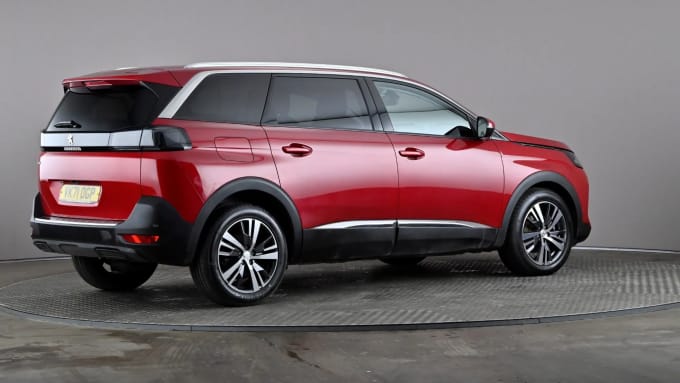 2021 Peugeot 5008