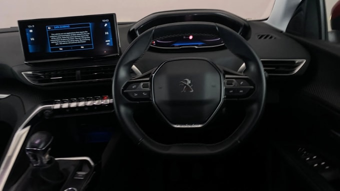 2021 Peugeot 5008