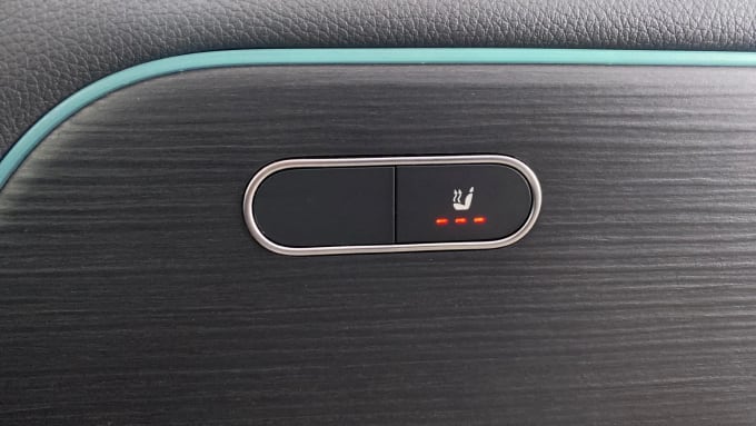 2022 Mercedes-benz Eqb