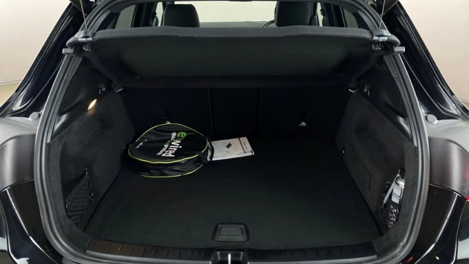 2021 Mercedes-benz Eqa