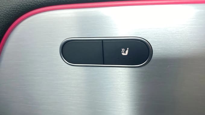 2021 Mercedes-benz Eqa