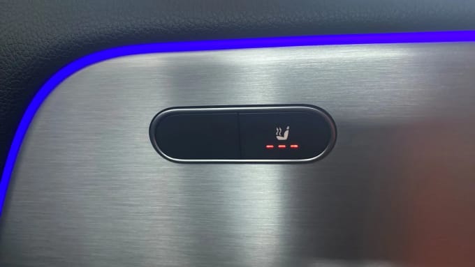 2021 Mercedes-benz Eqa