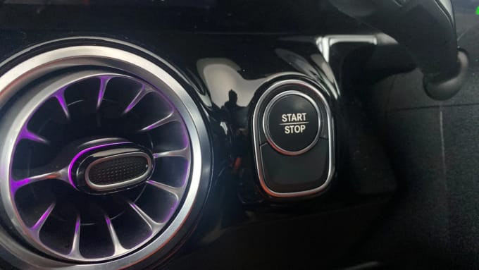 2021 Mercedes-benz Eqa
