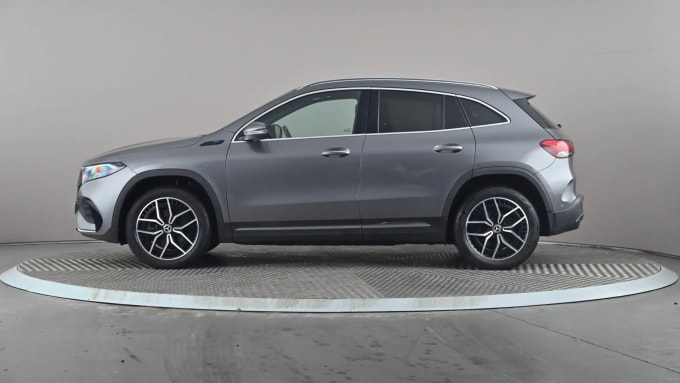 2022 Mercedes-benz Eqa