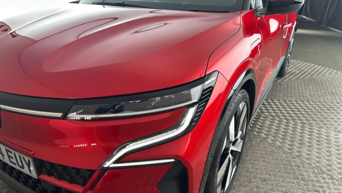2024 Renault Megane E-tech