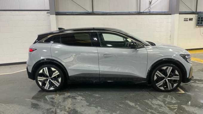 2023 Renault Megane E-tech