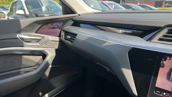 2020 Audi E-tron