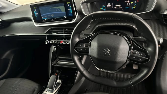 2020 Peugeot 208