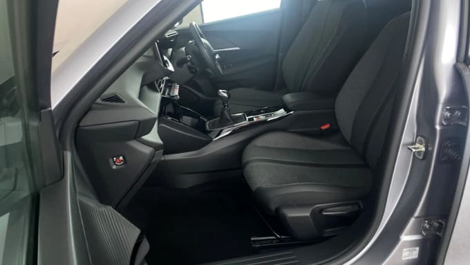 2024 Peugeot 2008