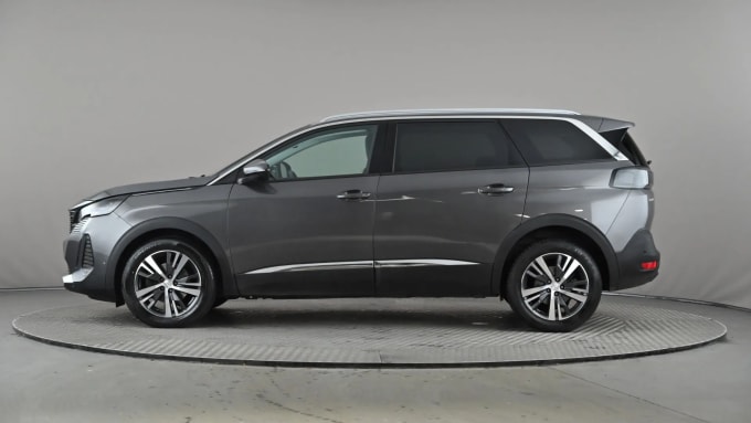 2021 Peugeot 5008