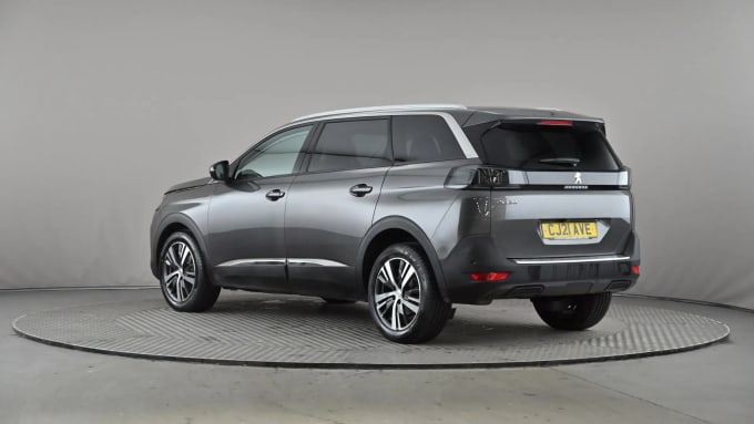 2021 Peugeot 5008