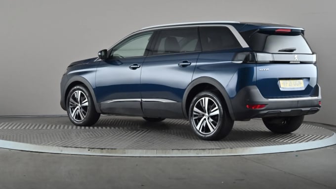 2021 Peugeot 5008