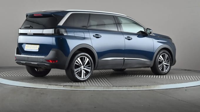 2021 Peugeot 5008