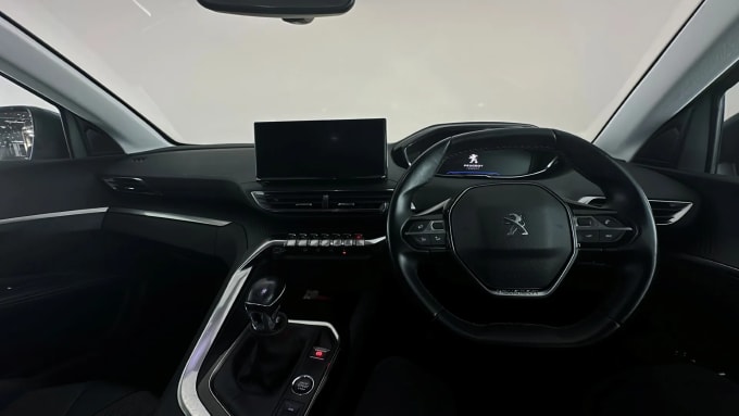 2021 Peugeot 5008