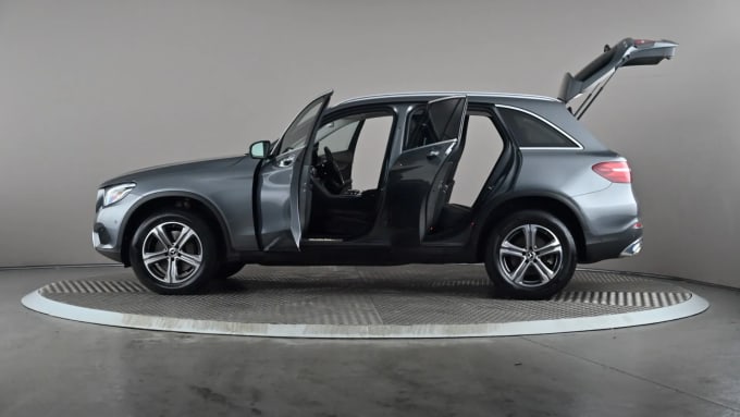 2018 Mercedes-benz Glc