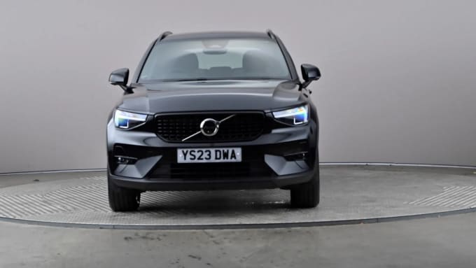 2023 Volvo Xc40