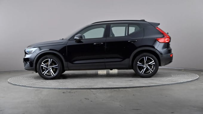 2023 Volvo Xc40