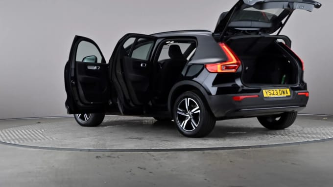 2023 Volvo Xc40