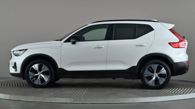 2022 Volvo Xc40