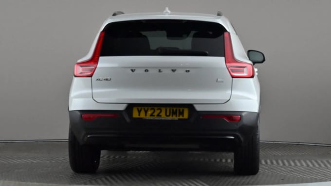 2022 Volvo Xc40
