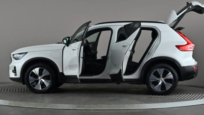 2022 Volvo Xc40