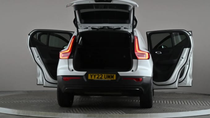 2022 Volvo Xc40