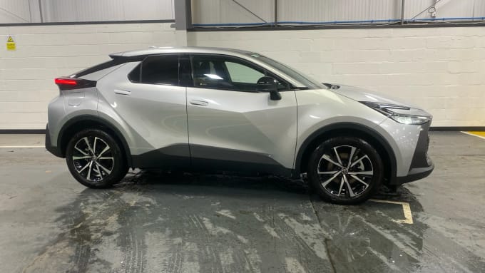 2024 Toyota C-hr
