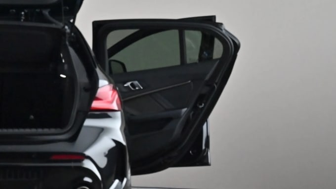 2022 BMW 1 Series