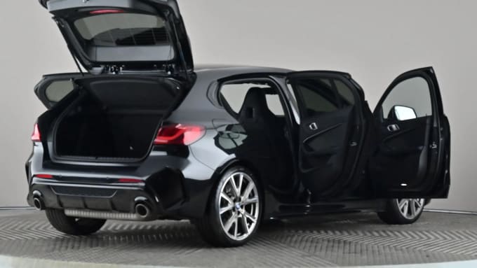 2022 BMW 1 Series