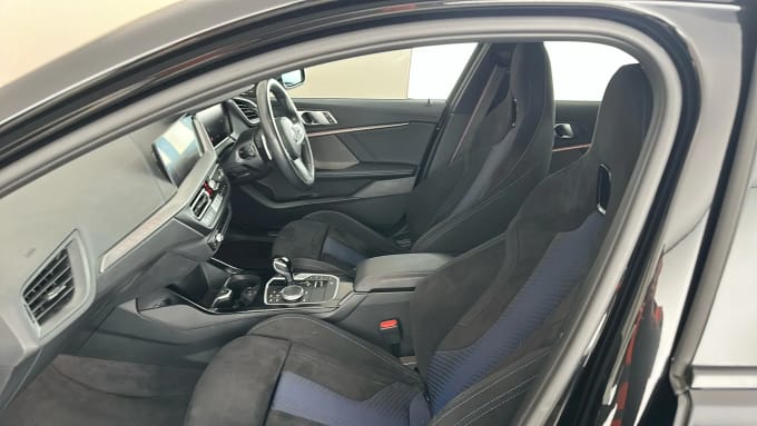 2022 BMW 1 Series