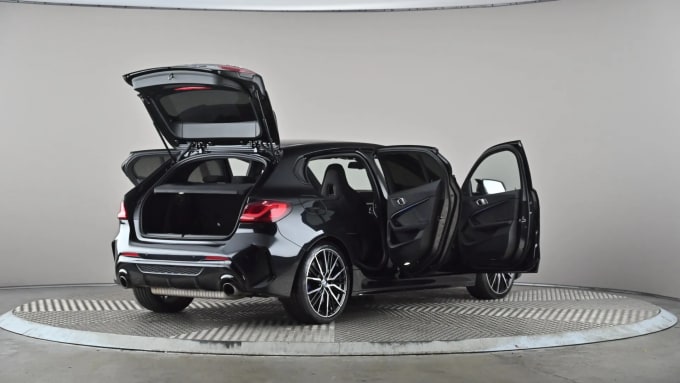 2021 BMW 1 Series