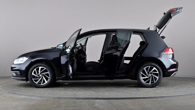 2019 Volkswagen Golf