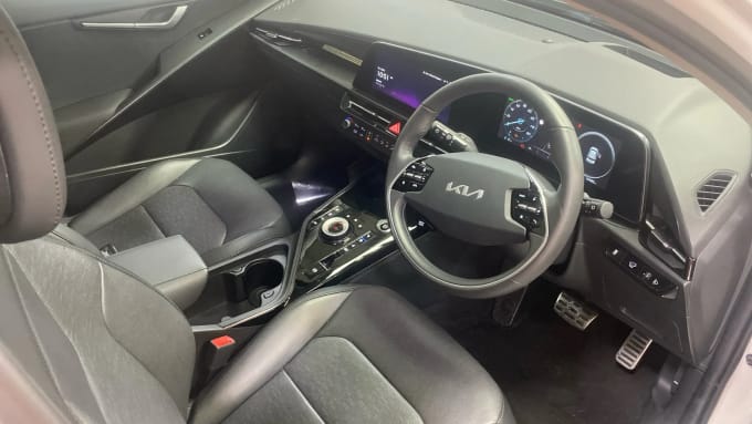 2023 Kia Niro