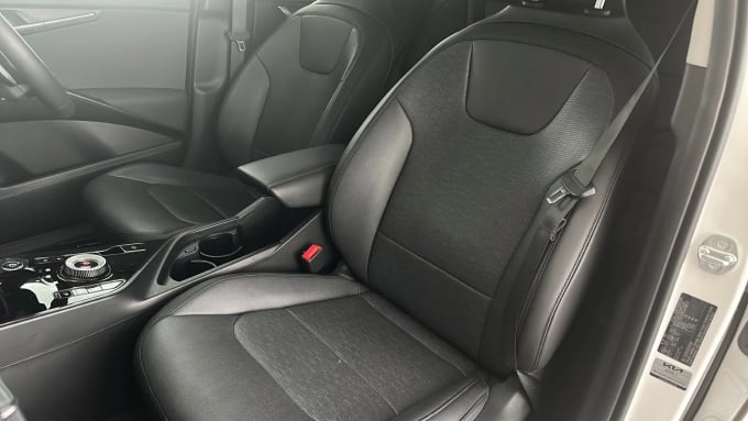 2023 Kia Niro