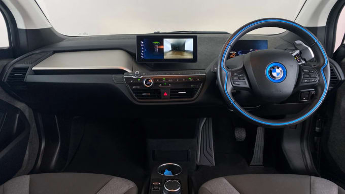 2022 BMW I3