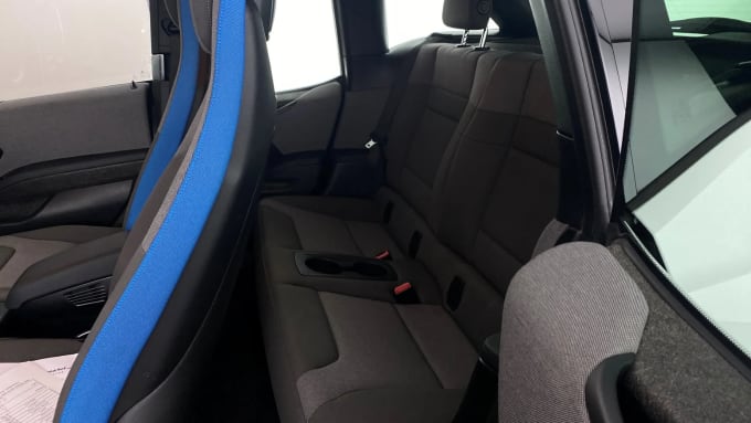 2022 BMW I3