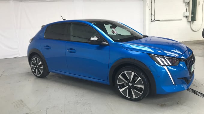 2021 Peugeot 208