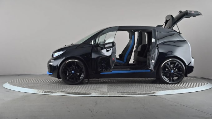 2022 BMW I3