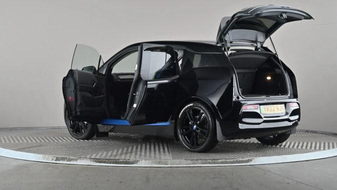 2022 BMW I3