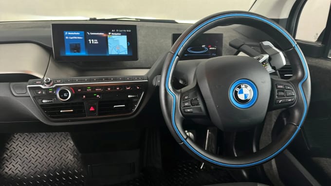 2022 BMW I3