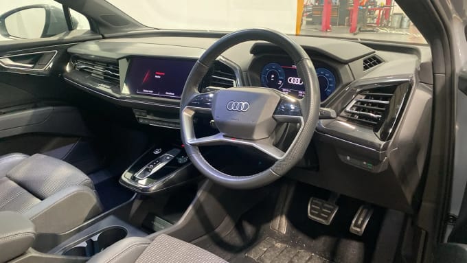 2022 Audi Q4