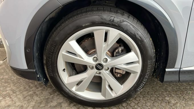 2023 Audi Q4