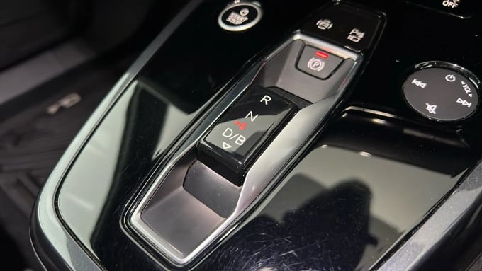 2023 Audi Q4