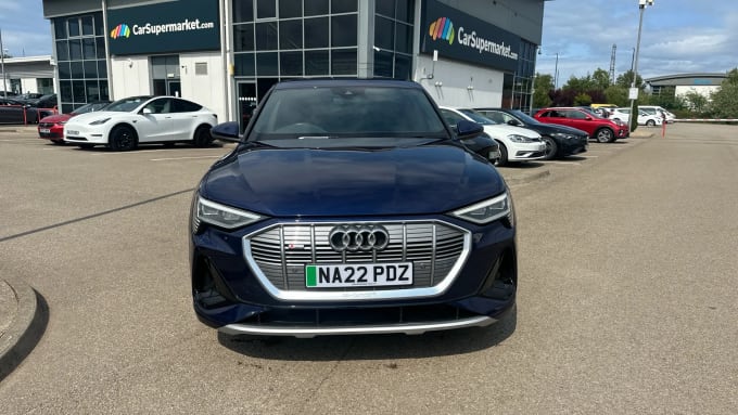 2022 Audi E-tron